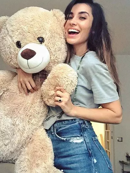 Lili Sandu însărcinată