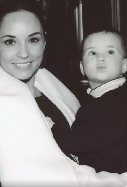 andreea-marin-violeta1 - Copy