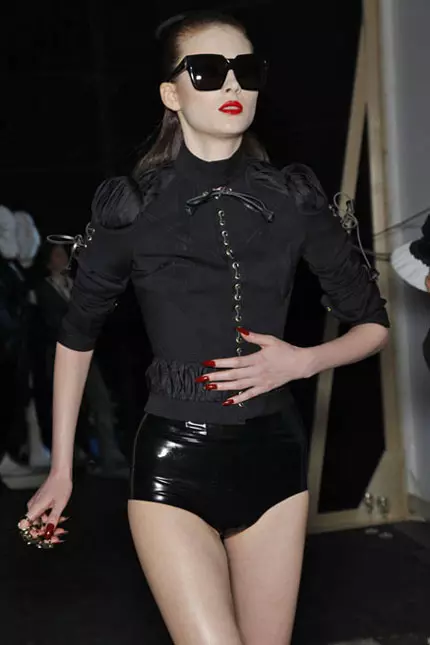 Dsquared2