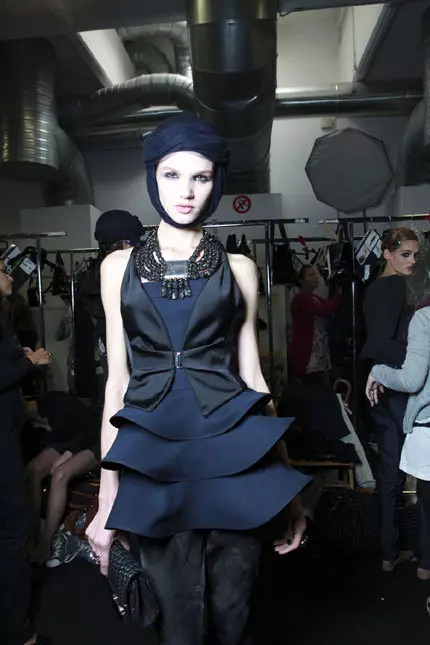 Giorgio Armani primavara vara 2011