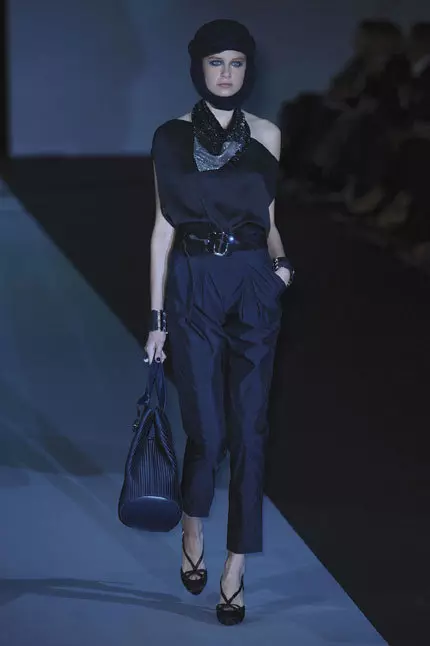 Giorgio Armani primavara vara 2011