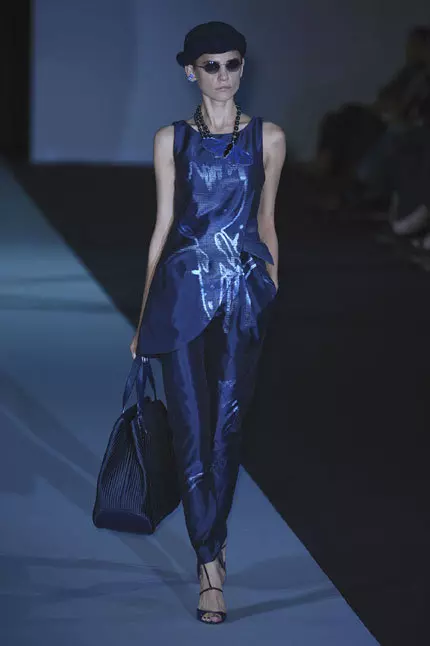 Giorgio Armani primavara vara 2011