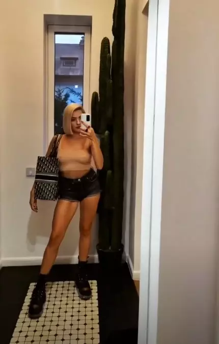 Lidia Buble sexy0