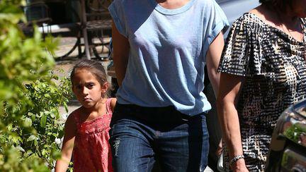 Jennifer Lopez complet nemachiată la o ieșire cu fetița ei