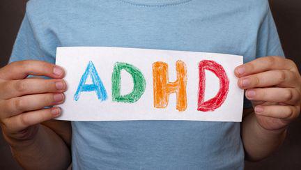Ce este ADHD la copii si care sunt simptomele