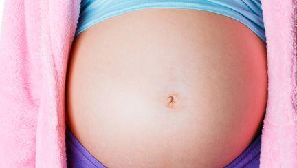 Cifre ingrijoratoare din Satu Mare: 10% din mamele care nasc sunt minore