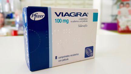 Tratament experimental cu Viagra administrata gravidelor, oprit dupa moartea a 11 bebelusi