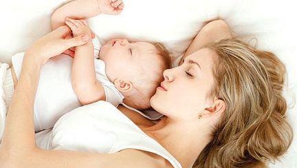 (P) 5 trucuri pentru noptile linistite ale mamei si nou-nascutului