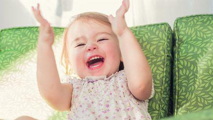 De ce râd bebelușii. Răspunsul cercetătorilor este neașteptat