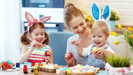 Pastele, traditii si semnificatii