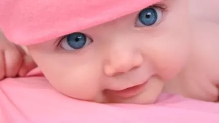 Cele mai cool nume de bebelusi