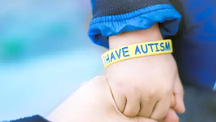 Autismul - un univers descifrabil
