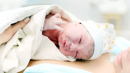 Aspectul fizic al nou-născutului - 10 răspunsuri simple la întrebări complicate