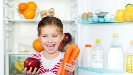 Alimente care îmbunătăţesc vederea copilului