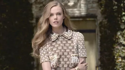  Cum să creezi o ţinută office din noile tendinţe