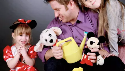 Pavel Bartoș – cum se descurcă în rolul de tătic