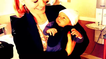 Andreea Esca are un nepoțel adorabil