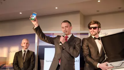 Samsung a lansat GALAXY S4 