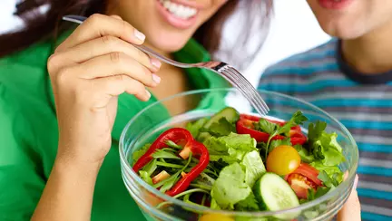 5 nutrienți care-ți fac poftă de sex