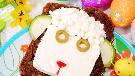 Învață-l să mănânce sănătos