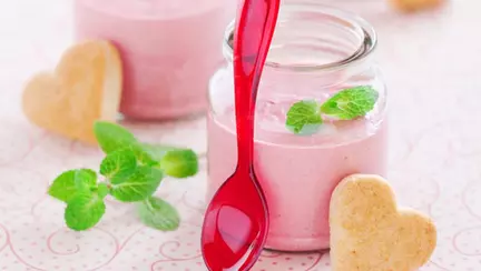 Spumă de zmeură (de la 9 luni)