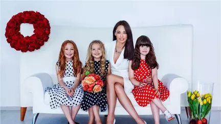 Andreea Raicu a lansat o mini-colecţie de haine pentru fetiţe