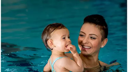 Fetița Giuliei Anghelescu are un prim ”job”