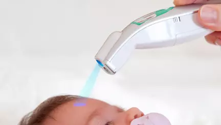 Ia temperatura copilului tău de la distanţă, într-o secundă! 