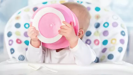 Cum îl convingi să mănânce?