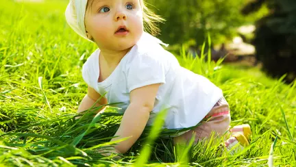 Bebe se dezvoltă normal?