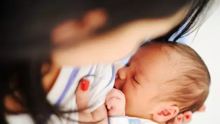 Stimularea lactației: plante care ajută