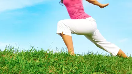 Yoga: 7 beneficii de care nu știai  