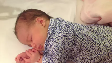 Traian Băsescu a postat fotografii cu nepoțica