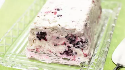 Parfe de mure – reţeta unui desert divin!