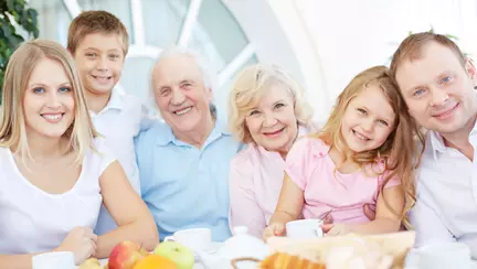 Copii şi bunici – o relaţie de poveste sau de coşmar? 