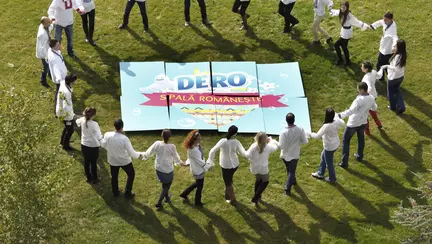 Dero te îndeamnă: Spală românește!