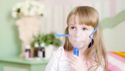 Copilul are respiraţie şuierătoare. Ce poţi face?