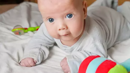 Vederea bebelușului - cum detectezi problemele