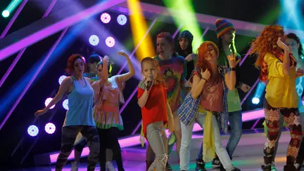 Măriuca Enache - uite cât de talentată e micuța de 8 ani!