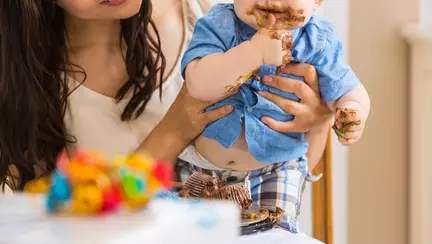 Cum să devii o mamă mai relaxată