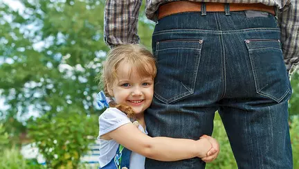 Cum acceptă copilul părintele vitreg