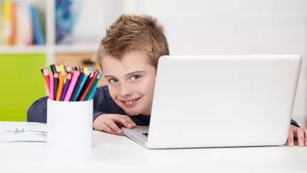 Copilul meu este dependent de calculator