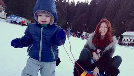 Cadou de Crăciun pentru Elena Gheorghe