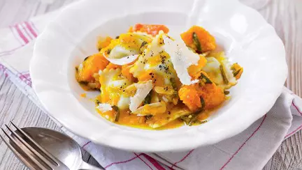Rețete: Ravioli cu dovleac și salvie