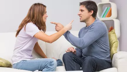 În cuplu: învață să te cerți