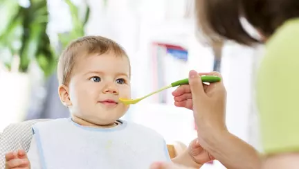 Alimentația copilului: trucuri la masă