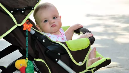 5 întrebări la care să răspunzi când cumperi un cărucior