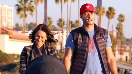 Jennifer Love Hewitt - primele poze cu bebelușul