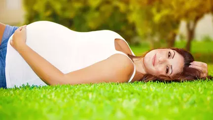 Însărcinată și în formă!