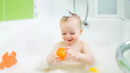 3 jocuri pentru copii mici 